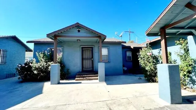 2305 Walter Street, Huntington Park, California 90255 home-pic-2